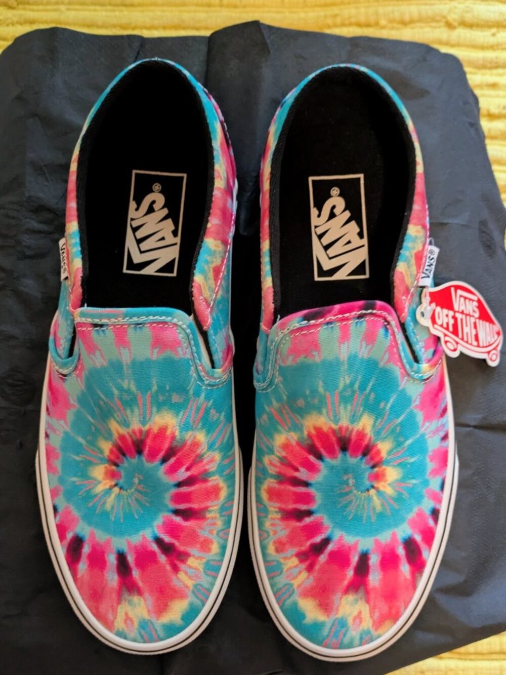 Vans Tie Dyed Sneakers Size 7 - NEW